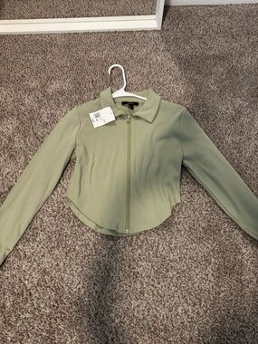 Forever 21 Sage Green Cropped Zip Jacket